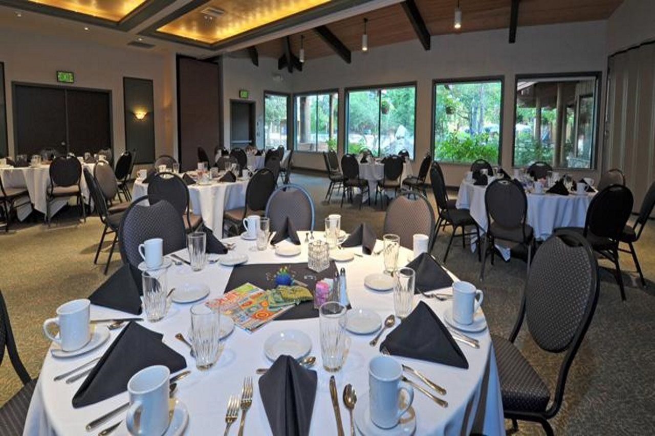 Shilo Inn Suites Hotel - Bend Εξωτερικό φωτογραφία